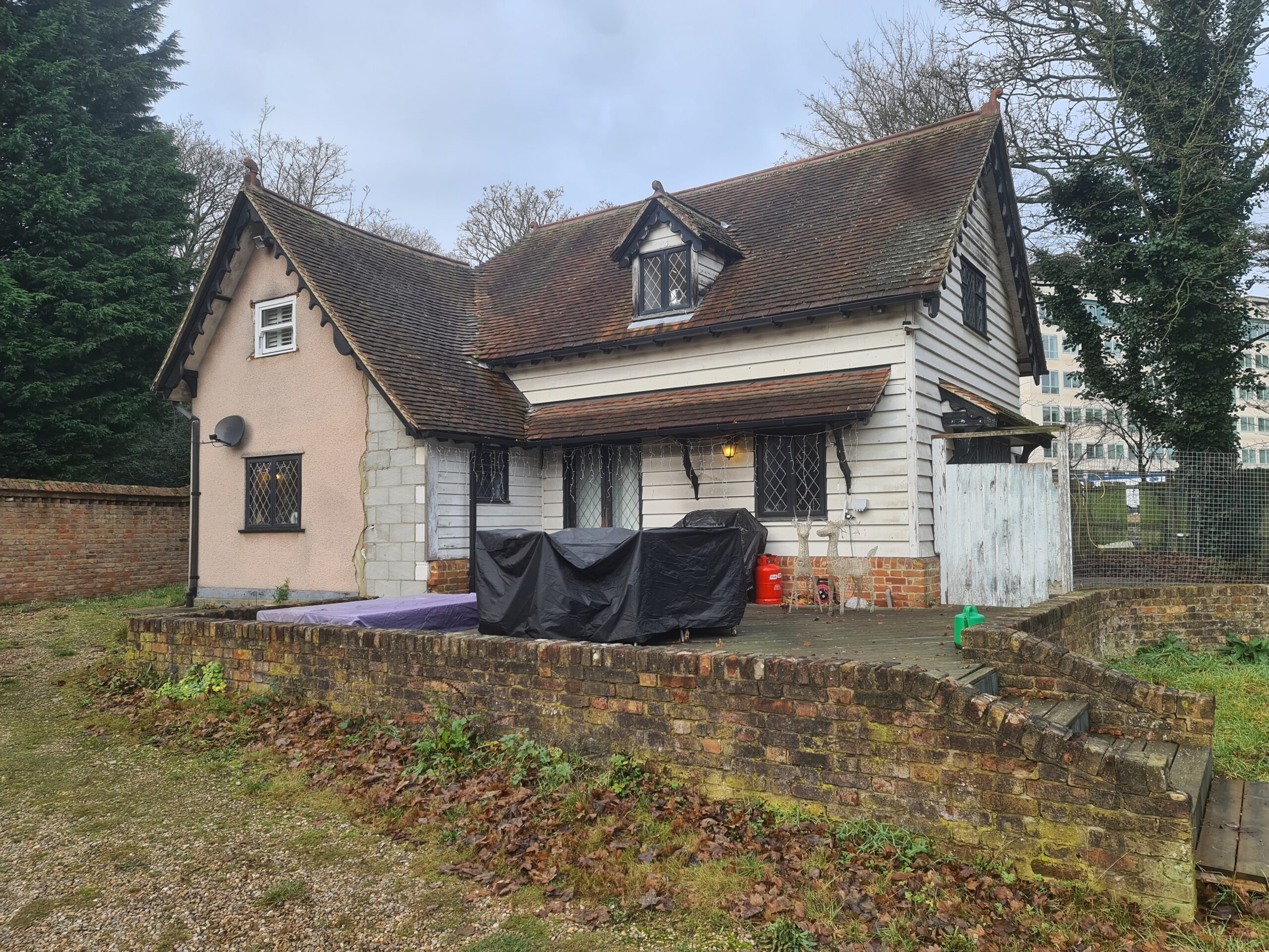 8-metre rear extension approved with Brentwood council
